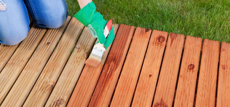 Wood Deck Maintenance in Lynwood, CA